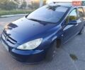 Синий Пежо 307, объемом двигателя 2 л и пробегом 297 тыс. км за 4500 $, фото 1 на Automoto.ua