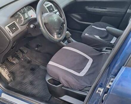 Синий Пежо 307, объемом двигателя 2 л и пробегом 455 тыс. км за 3200 $, фото 18 на Automoto.ua
