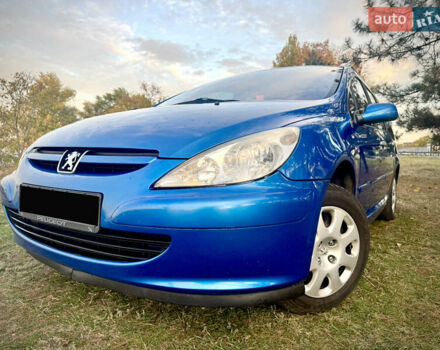 Синий Пежо 307, объемом двигателя 1.59 л и пробегом 336 тыс. км за 5000 $, фото 3 на Automoto.ua
