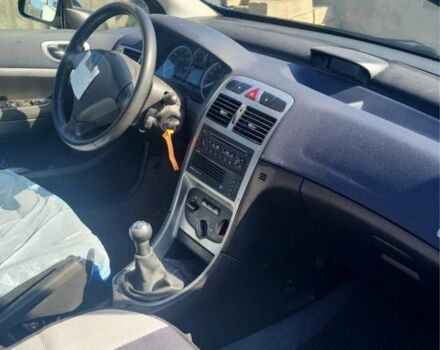 Синій Пежо 307, об'ємом двигуна 1.6 л та пробігом 200 тис. км за 1500 $, фото 4 на Automoto.ua