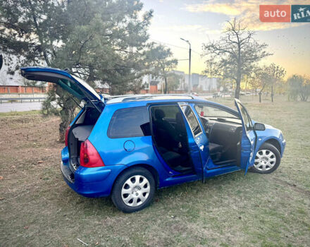 Синий Пежо 307, объемом двигателя 1.59 л и пробегом 336 тыс. км за 5000 $, фото 7 на Automoto.ua