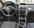 Синій Пежо 307, об'ємом двигуна 2 л та пробігом 466 тис. км за 3350 $, фото 2 на Automoto.ua