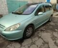Синий Пежо 307, объемом двигателя 2 л и пробегом 300 тыс. км за 3582 $, фото 1 на Automoto.ua
