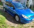 Синий Пежо 307, объемом двигателя 1.4 л и пробегом 260 тыс. км за 3800 $, фото 1 на Automoto.ua