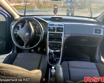 Синій Пежо 307, об'ємом двигуна 2 л та пробігом 324 тис. км за 3800 $, фото 6 на Automoto.ua