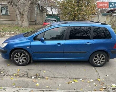 Синий Пежо 307, объемом двигателя 1.6 л и пробегом 150 тыс. км за 4900 $, фото 3 на Automoto.ua