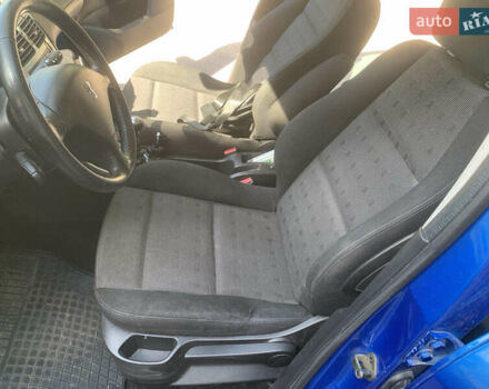 Синій Пежо 307, об'ємом двигуна 2 л та пробігом 327 тис. км за 4100 $, фото 5 на Automoto.ua