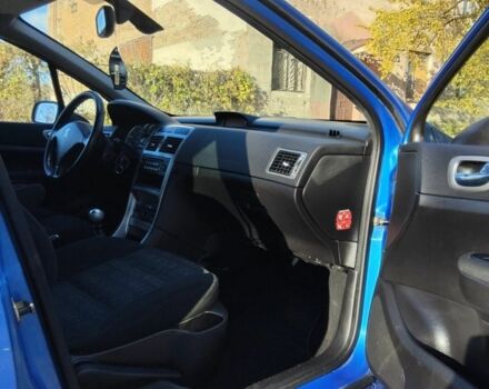 Синий Пежо 307, объемом двигателя 2 л и пробегом 3 тыс. км за 2050 $, фото 5 на Automoto.ua