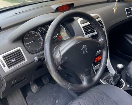 Синий Пежо 307, объемом двигателя 1.59 л и пробегом 230 тыс. км за 4300 $, фото 9 на Automoto.ua