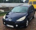 Синий Пежо 307, объемом двигателя 0 л и пробегом 400 тыс. км за 3500 $, фото 1 на Automoto.ua