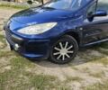 Синій Пежо 307, об'ємом двигуна 1.6 л та пробігом 240 тис. км за 3900 $, фото 3 на Automoto.ua