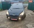Синий Пежо 307, объемом двигателя 1.6 л и пробегом 270 тыс. км за 4700 $, фото 1 на Automoto.ua