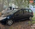Синий Пежо 307, объемом двигателя 1.6 л и пробегом 218 тыс. км за 3900 $, фото 1 на Automoto.ua
