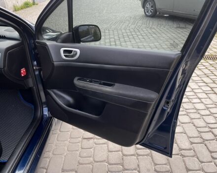 Синий Пежо 307, объемом двигателя 1.6 л и пробегом 300 тыс. км за 4350 $, фото 18 на Automoto.ua
