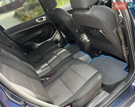 Синий Пежо 307, объемом двигателя 1.56 л и пробегом 300 тыс. км за 4350 $, фото 21 на Automoto.ua