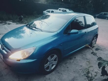 Синий Пежо 307, объемом двигателя 1 л и пробегом 300 тыс. км за 2200 $, фото 1 на Automoto.ua