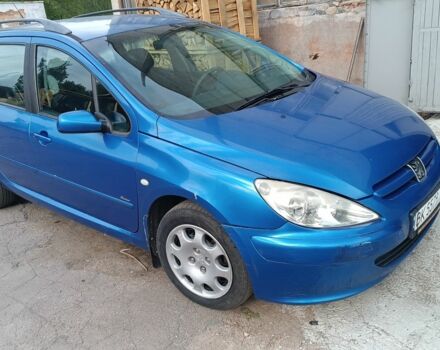 Синий Пежо 307, объемом двигателя 2 л и пробегом 200 тыс. км за 2950 $, фото 1 на Automoto.ua