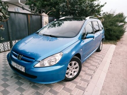 Синий Пежо 307, объемом двигателя 2 л и пробегом 285 тыс. км за 1999 $, фото 1 на Automoto.ua