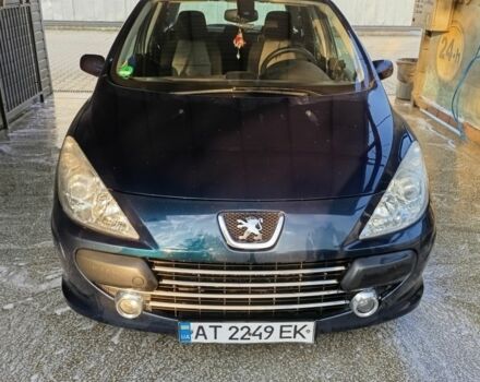 Синий Пежо 307, объемом двигателя 1.6 л и пробегом 264 тыс. км за 5000 $, фото 1 на Automoto.ua