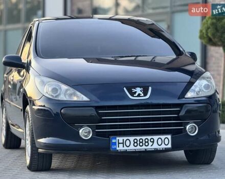 Синий Пежо 307, объемом двигателя 1.4 л и пробегом 123 тыс. км за 5700 $, фото 1 на Automoto.ua