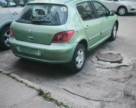 Зелений Пежо 307, об'ємом двигуна 1.6 л та пробігом 235 тис. км за 2500 $, фото 4 на Automoto.ua