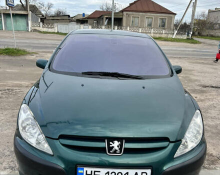 Зеленый Пежо 307, объемом двигателя 2 л и пробегом 200 тыс. км за 4000 $, фото 1 на Automoto.ua