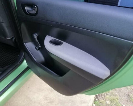Зелений Пежо 307, об'ємом двигуна 1.4 л та пробігом 284 тис. км за 3000 $, фото 8 на Automoto.ua