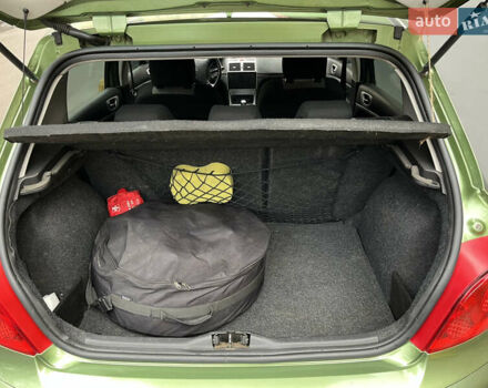 Зеленый Пежо 307, объемом двигателя 1.59 л и пробегом 198 тыс. км за 4500 $, фото 4 на Automoto.ua