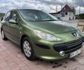 Зелений Пежо 307, об'ємом двигуна 1.59 л та пробігом 280 тис. км за 4600 $, фото 1 на Automoto.ua