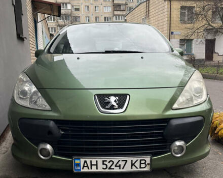 Зеленый Пежо 307, объемом двигателя 1.59 л и пробегом 198 тыс. км за 4500 $, фото 1 на Automoto.ua