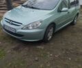 Зелений Пежо 307, об'ємом двигуна 2 л та пробігом 258 тис. км за 3750 $, фото 9 на Automoto.ua