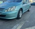 Зеленый Пежо 307, объемом двигателя 1.6 л и пробегом 400 тыс. км за 3500 $, фото 1 на Automoto.ua