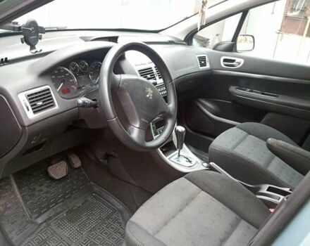 Зеленый Пежо 307, объемом двигателя 1.59 л и пробегом 282 тыс. км за 3900 $, фото 10 на Automoto.ua