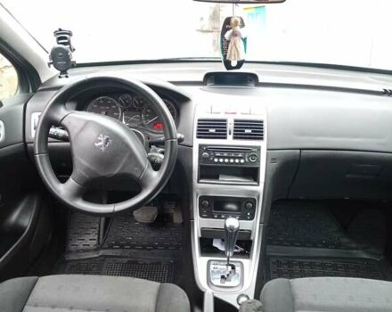 Зеленый Пежо 307, объемом двигателя 1.59 л и пробегом 282 тыс. км за 3900 $, фото 11 на Automoto.ua