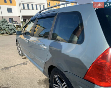 Зелений Пежо 307, об'ємом двигуна 1.6 л та пробігом 226 тис. км за 4300 $, фото 3 на Automoto.ua