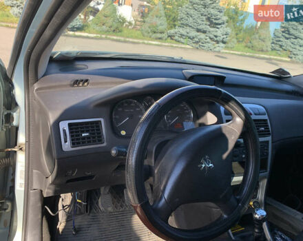 Зелений Пежо 307, об'ємом двигуна 1.6 л та пробігом 226 тис. км за 4300 $, фото 4 на Automoto.ua