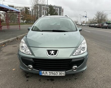 Зелений Пежо 307, об'ємом двигуна 2 л та пробігом 263 тис. км за 3300 $, фото 7 на Automoto.ua
