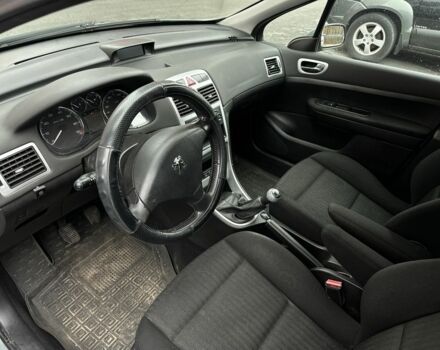 Зелений Пежо 307, об'ємом двигуна 2 л та пробігом 263 тис. км за 3300 $, фото 8 на Automoto.ua