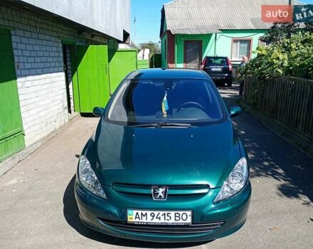 Зелений Пежо 307, об'ємом двигуна 1.97 л та пробігом 491 тис. км за 4000 $, фото 1 на Automoto.ua