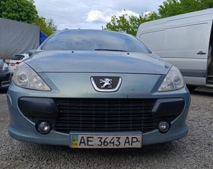 Зеленый Пежо 307, объемом двигателя 0 л и пробегом 208 тыс. км за 2700 $, фото 1 на Automoto.ua