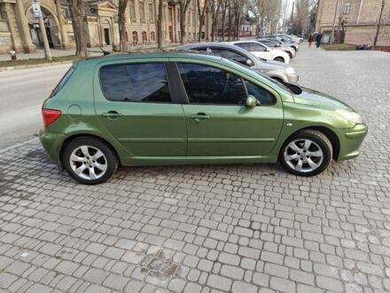 Зелений Пежо 307, об'ємом двигуна 2 л та пробігом 188 тис. км за 4500 $, фото 1 на Automoto.ua