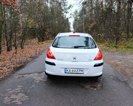 Белый Пежо 308, объемом двигателя 1.6 л и пробегом 110 тыс. км за 5500 $, фото 3 на Automoto.ua