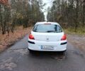 Белый Пежо 308, объемом двигателя 1.6 л и пробегом 110 тыс. км за 5500 $, фото 3 на Automoto.ua