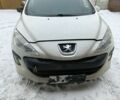 Белый Пежо 308, объемом двигателя 1.6 л и пробегом 350 тыс. км за 1700 $, фото 1 на Automoto.ua