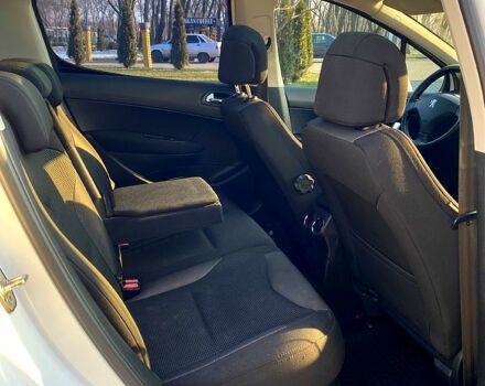 Білий Пежо 308, об'ємом двигуна 1.6 л та пробігом 0 тис. км за 4750 $, фото 12 на Automoto.ua