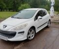 Білий Пежо 308, об'ємом двигуна 1.6 л та пробігом 156 тис. км за 6660 $, фото 1 на Automoto.ua