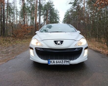 Белый Пежо 308, объемом двигателя 1.6 л и пробегом 110 тыс. км за 5500 $, фото 2 на Automoto.ua