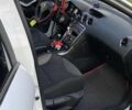 Белый Пежо 308, объемом двигателя 1.6 л и пробегом 155 тыс. км за 5600 $, фото 13 на Automoto.ua