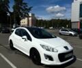 Белый Пежо 308, объемом двигателя 1.6 л и пробегом 161 тыс. км за 7500 $, фото 1 на Automoto.ua