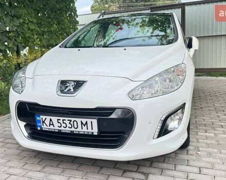 Белый Пежо 308, объемом двигателя 1.6 л и пробегом 255 тыс. км за 7800 $, фото 15 на Automoto.ua